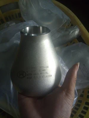 ASTM A403 WP304 Con. כמפחית