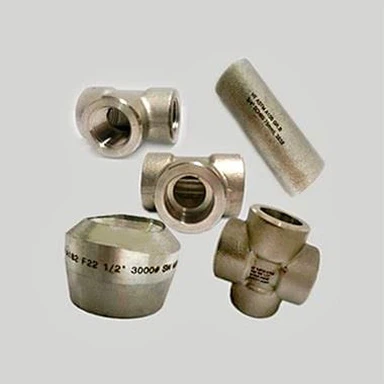 אביזרי צינור מזויפים